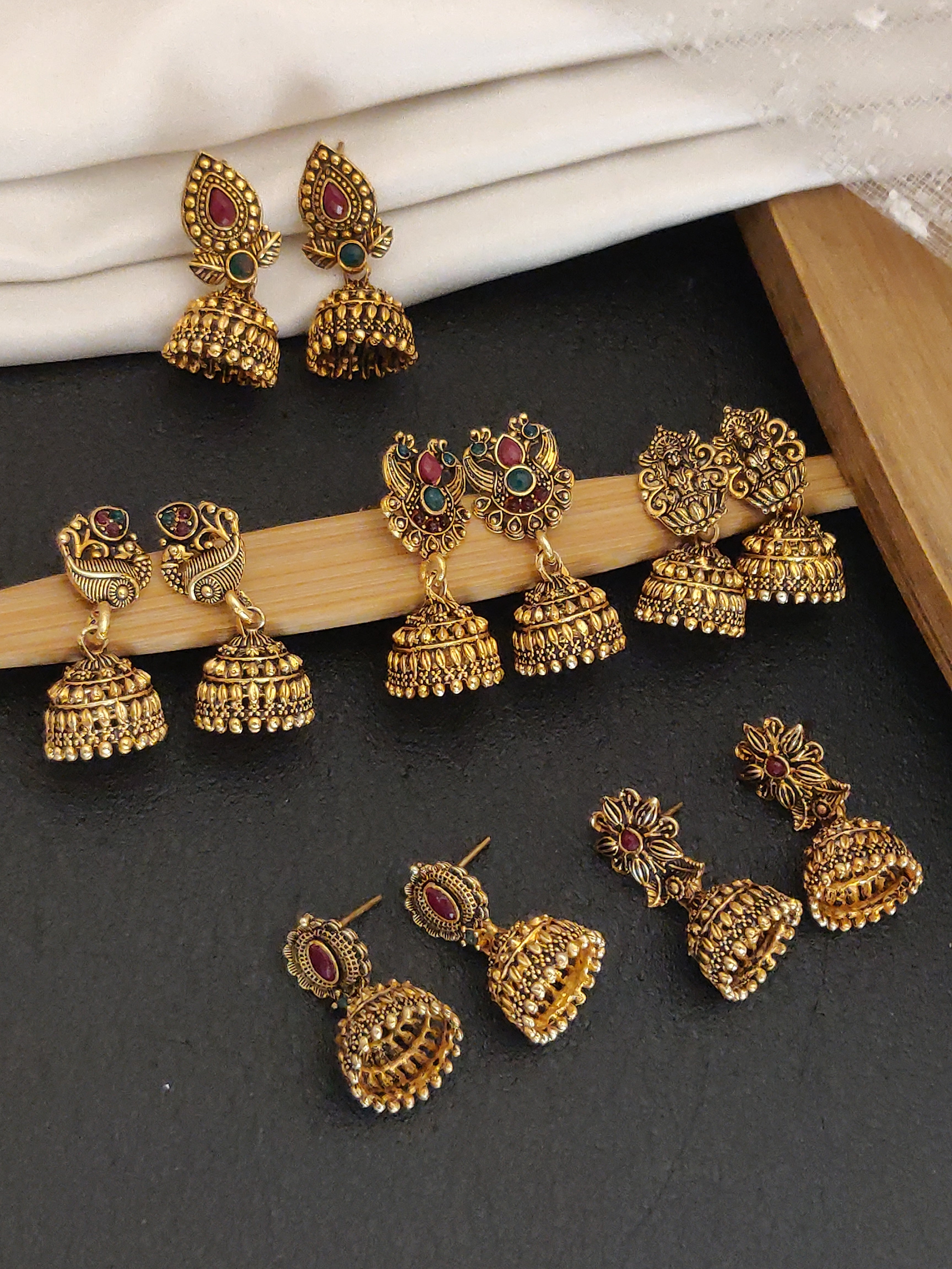 Antique jewellery Earrings (combo of 6)