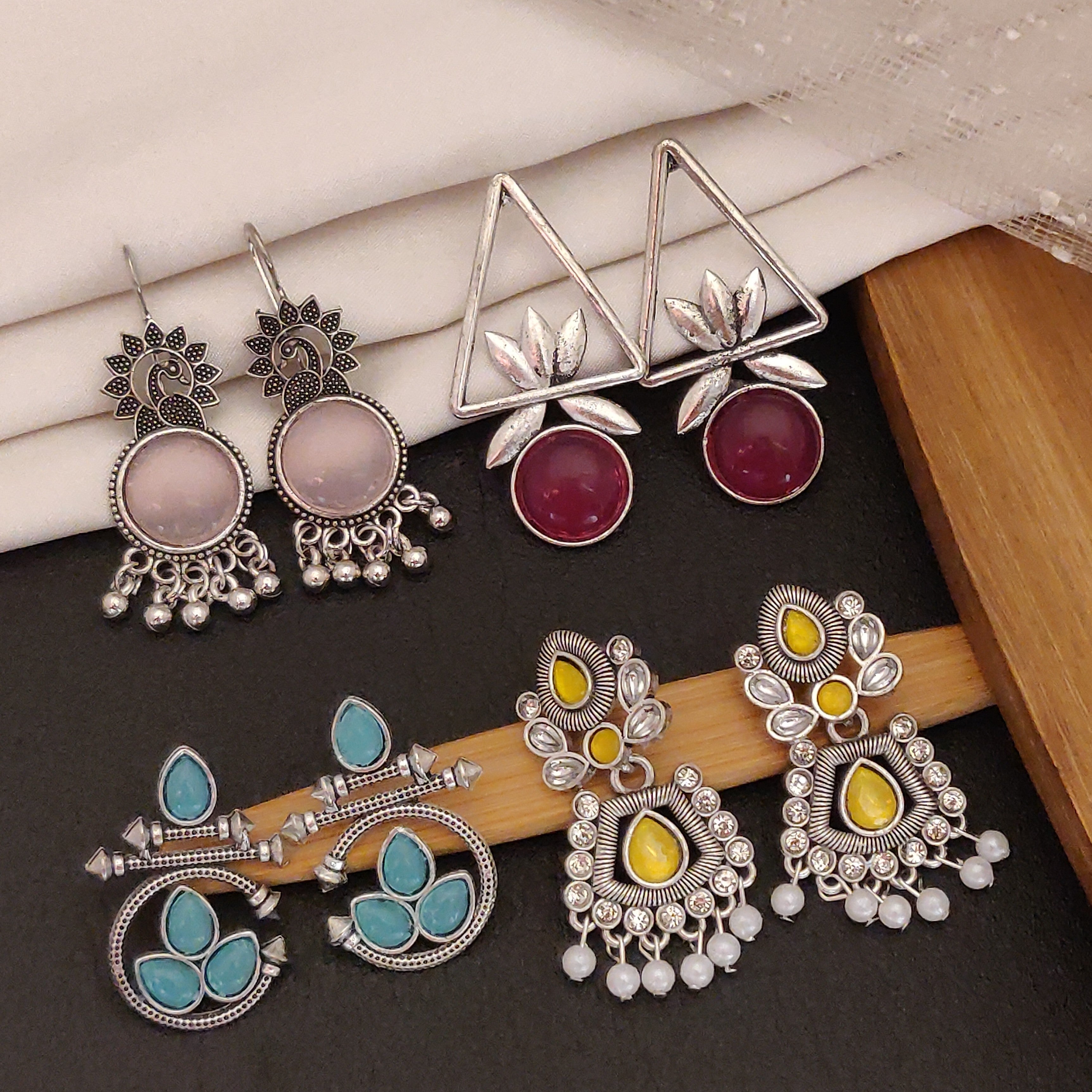 Fashionable Earrings & Studs